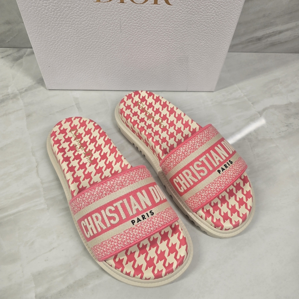 Dior Sandals - Picture 7 of 11